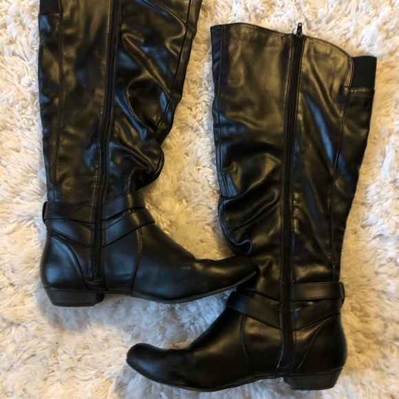 Fergalicious Boots by Fergie Size 10 - Picture 2 of 5